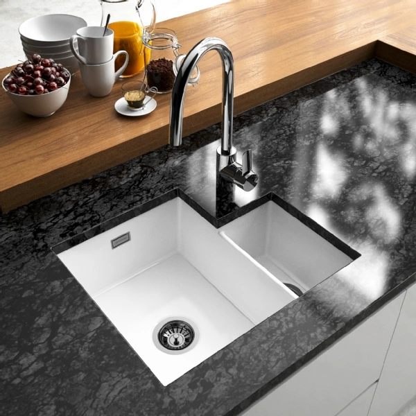 Cesaro 1 and 1/3 Bowl Underount Ceramic Sink