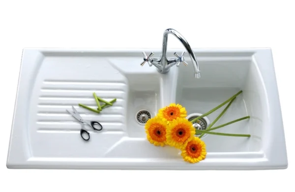 Cesaro Lusitano White 1.5 Bowl Ceramic Sink