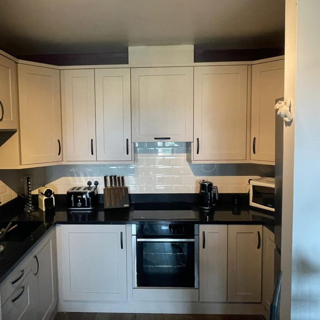 Compact Light Grey U-Shaped Shaker Kitchen in Raheny, Dublin